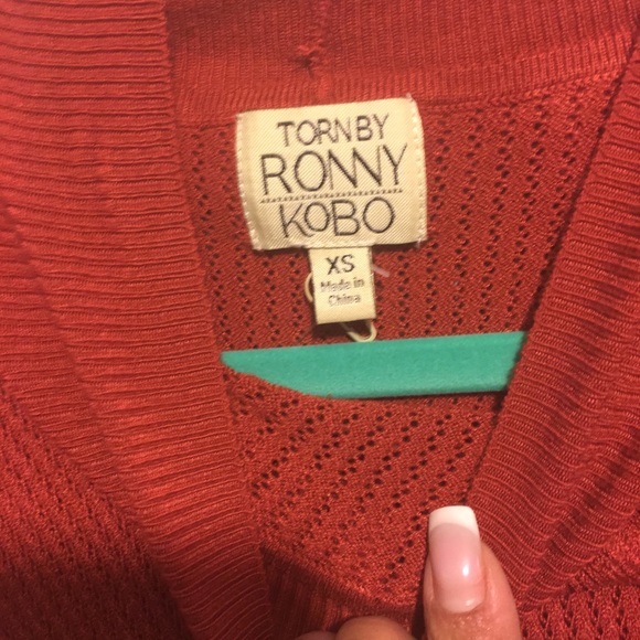 Roni kobo top - Picture 2 of 2